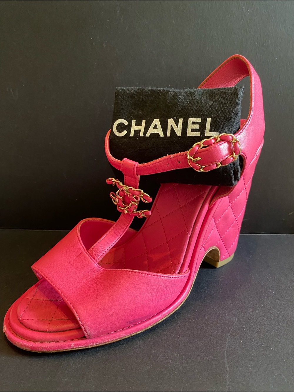 🛍️Chanel Authentic Vintage Quilted Leather Wedge Sandals w/Dust Cover & Bag